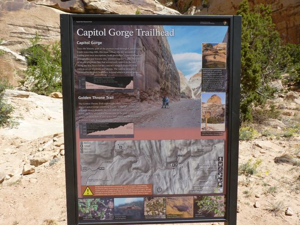 Capitol Gorge et Grand Wash trail. Capitol Reef