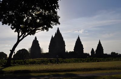 Les temples de Prambanan et Borobudur