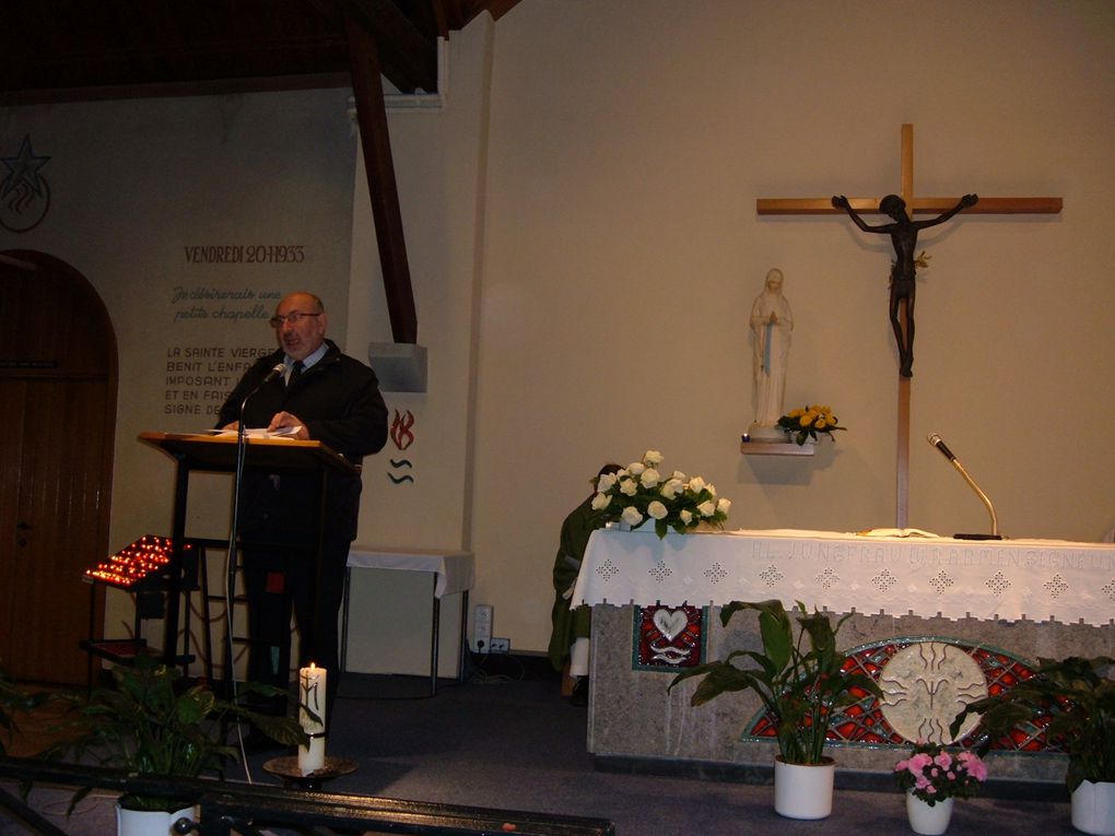 Pèlerinage à Banneux de l'Unité pastorale Notre-Dame des Ponts aux Rives d'Outremeuse. (Photos: Sr Lucrèce)