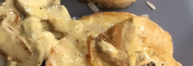 Escalopes de poulet à la crème et champignons