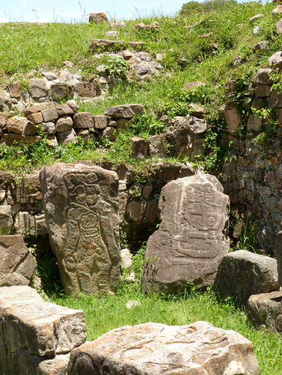 * Teotihuacan
* Monte Albán
* Mitza