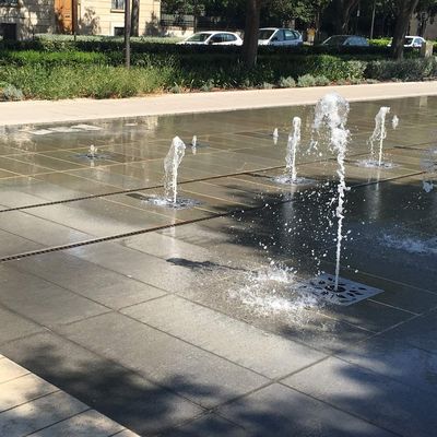 Jeux d'eau dans la ville...