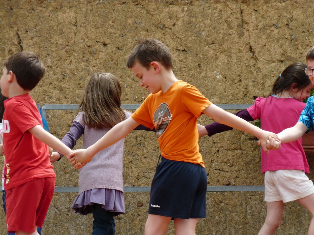 Photos de la fête de l'école 2013 de Chasné sur Illet