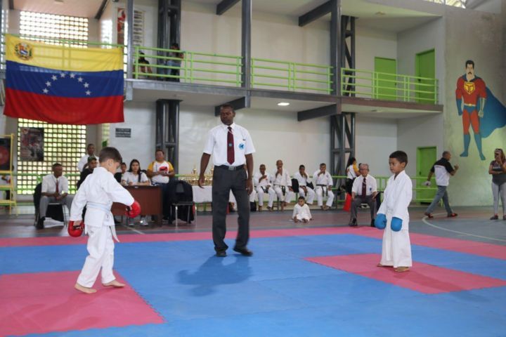 Más de 250 atletas participaron en III Copa Plan Búho Deportivo de Karate Do en Valencia